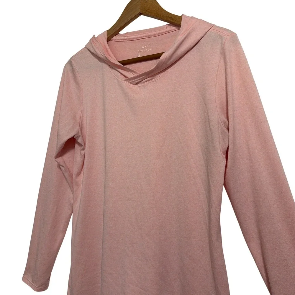 Nike Dri-FIT Womens Medium Pink Long Sleeve Pullover Hoodie Activewear Shirt